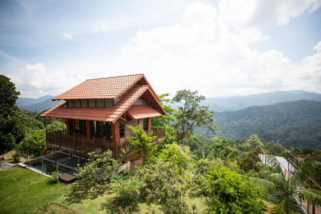 Red House The Garden Stay In Bukit Tinggi By Play Bentong Εξωτερικό φωτογραφία