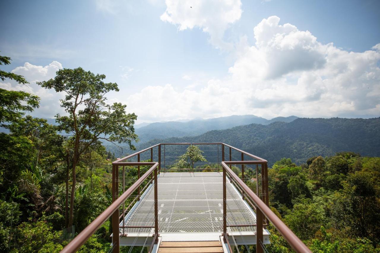 Red House The Garden Stay In Bukit Tinggi By Play Bentong Εξωτερικό φωτογραφία